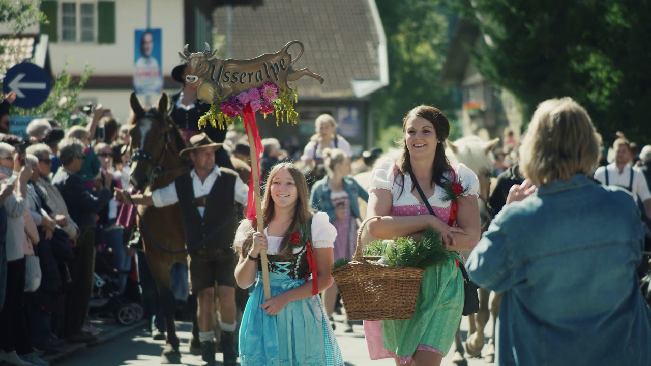 Almabtrieb Im Tannheimer Tal Sommeraktivitaten Hotel Via Salina