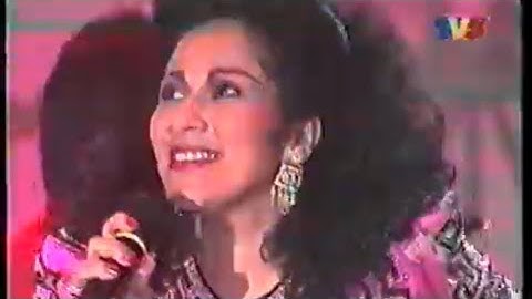 Camelia Malik - Segudang Rindu Live 
