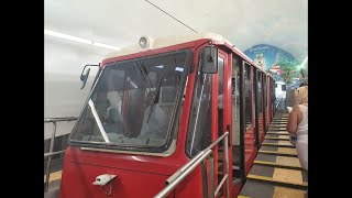 Cabride in Capri Funicular / Viaggio nella celebre Funicolare di Capri