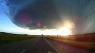T-storm Dickinson, ND.avi