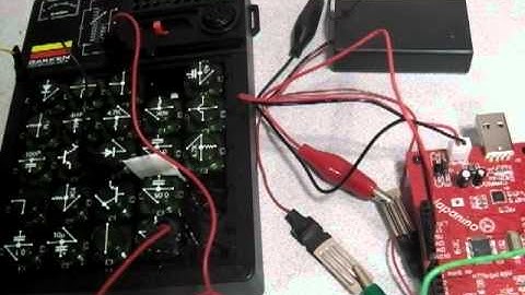 ジャパニーノと電子ブロックmini、オートオフ機能付きラジオ