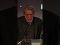El aplaudido discurso de Luis Pastor y su defensa de la palabra