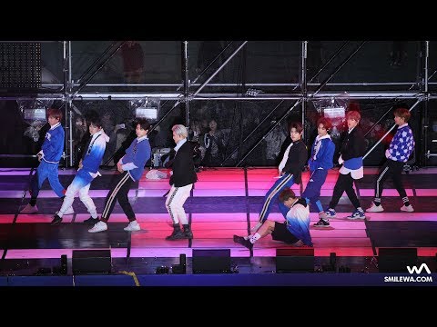 171021 NCT 127 '無限的我 (무한적아;Limitless)' ft. 마크 꽈당 4K 직캠 @평창 올림픽 응원 페스티벌 4K Fancam by -wA-