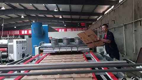 T-ONE machine: printer slotter diecutter with vibrator stacker