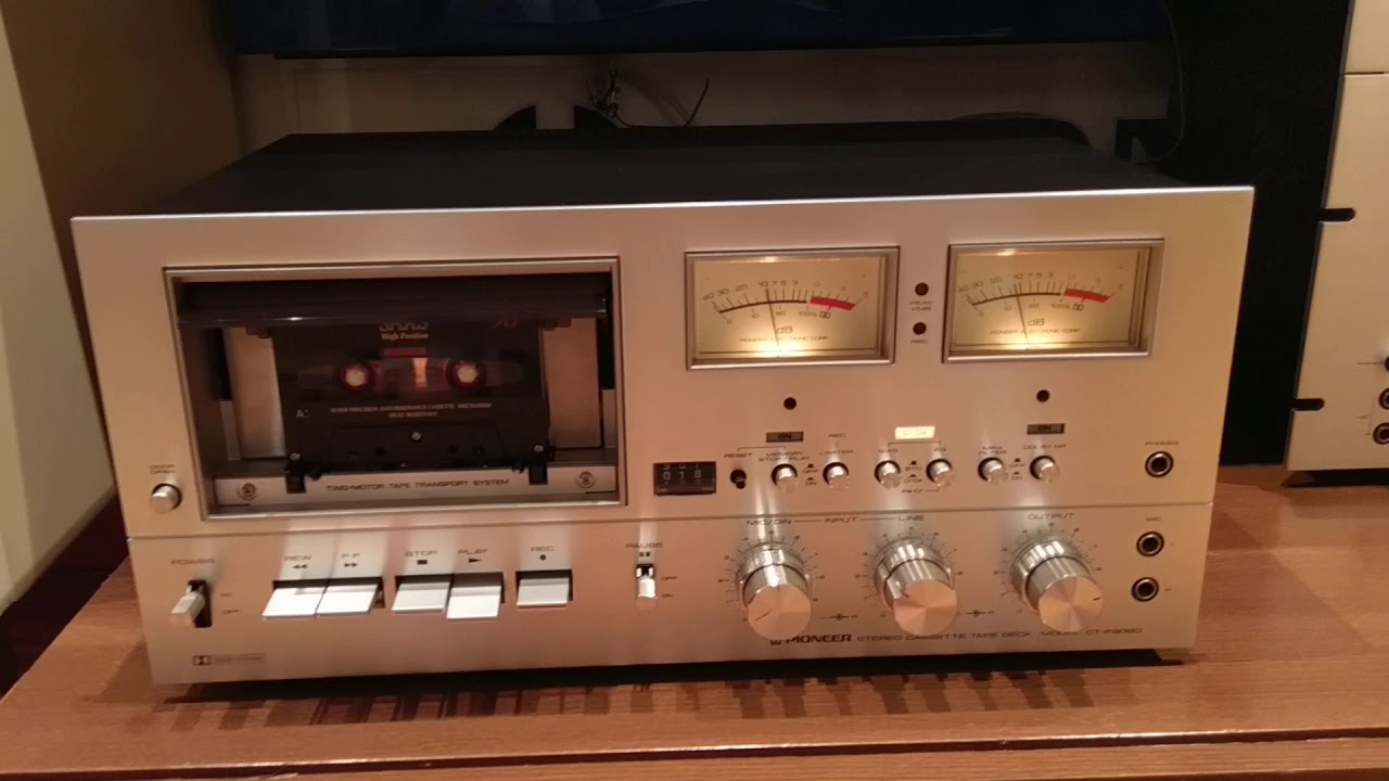 PIONEER CT-F9090 TAPE DECK FROM 1977 in ORIGINAL NEW CONDITION.ALL