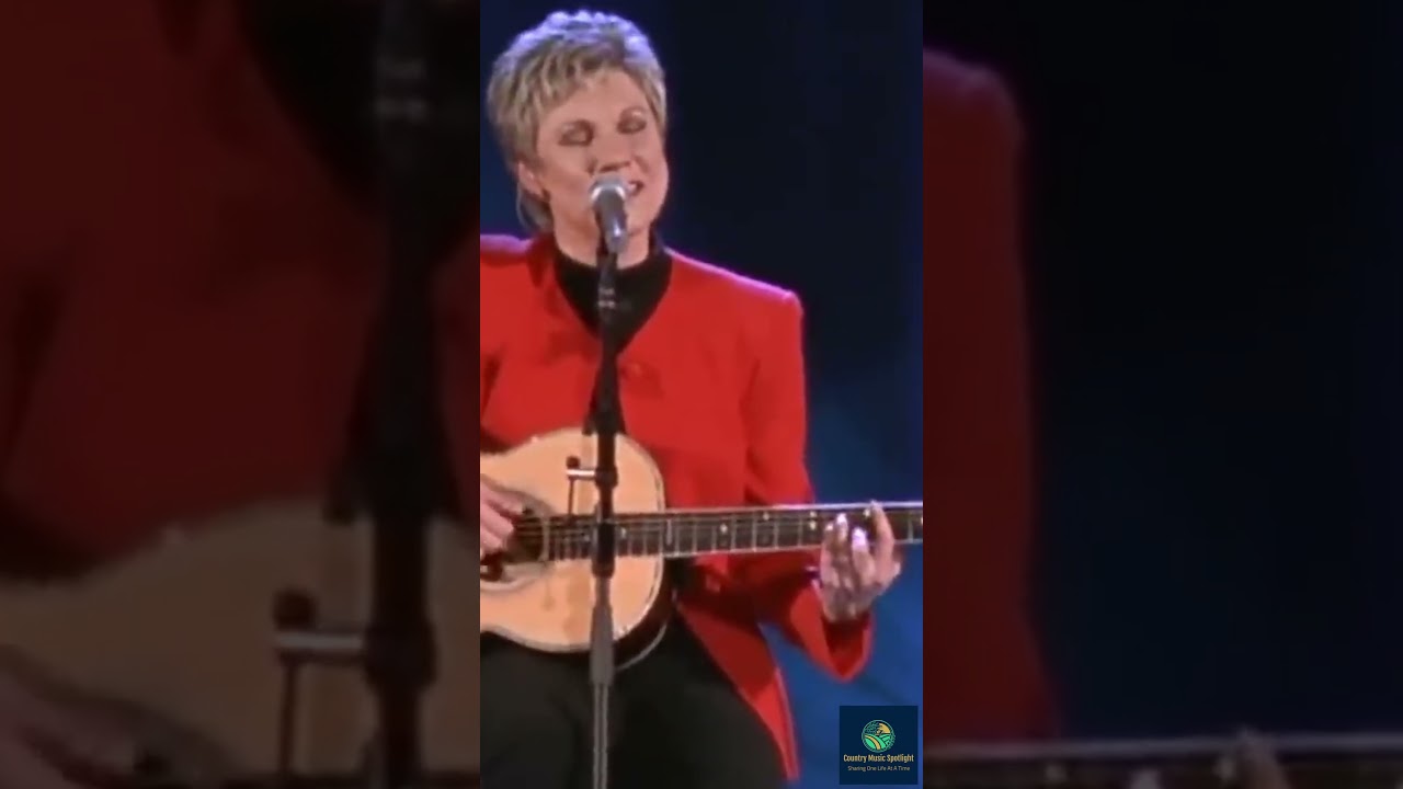 One Of The Prettiest Songs Anne Murray   Snowbird 