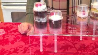 Push-Up Pop Containers