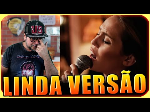 Miley Cyrus Emociona