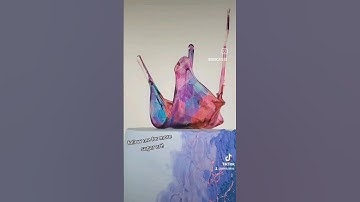 Have you tried making isomalt sails? Here