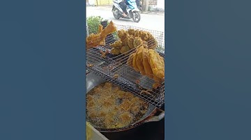 Thumbnail of GORENGAN KRISPI DI GORENG DI TEMPAT