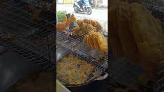 GORENGAN KRISPI DI GORENG DI TEMPAT