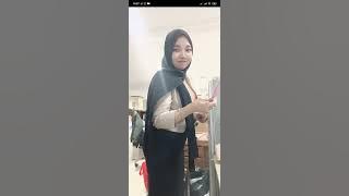jilbab QQ lagi nih live bigo nungging body hot.. #jilbab#viral#live#bigo