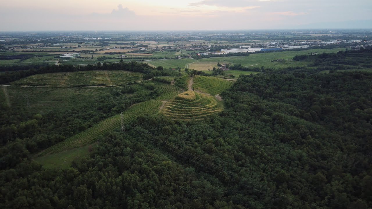 Colline di Manzano - Volo col drone - FVG 2025