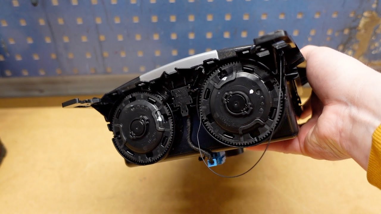 Mercedes W212 How To Remove Console Repair Lid YouTube