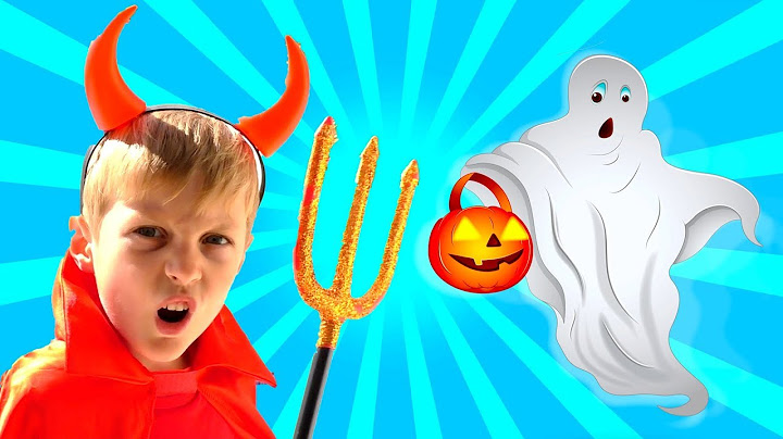 Halloween story for kids with funny ghost.