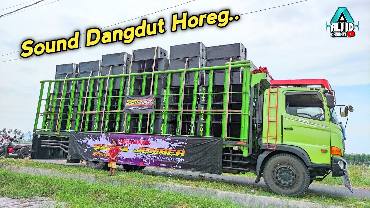 SAGITA Jember mulai pemanasan di tengah sawah