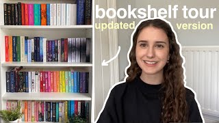 Bookshelf tour & books I’m getting rid of.