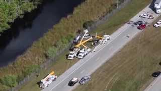 Fatal 3-vehicle crash blocks lanes on Alligator Alley - Naples Daily News