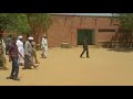 السيد محمد الحسن الميرغني في زيارة لدائرة مولانا السيد علي الميرغني السيد محمد الحسن الميرغني في زيارة لدائرة مولانا السيد علي الميرغني