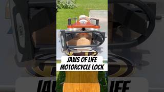 Jaws Of Life VS Heavy duty Motorcycle Lock versus lock! #jawsoflife #hydraulicspreader #spreadtest