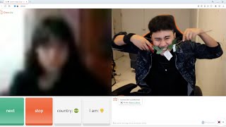 Moment K0Nyol Ari Agi Tambayong Gigit Bunga