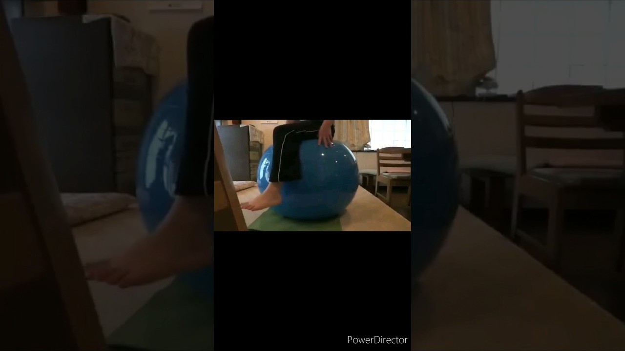 ギムニクの95cmのバランスボールで跳ねてみた