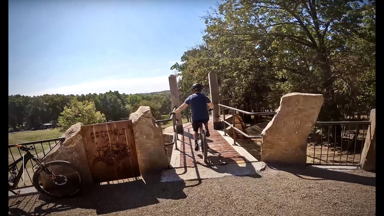 NEW Trail Hub Day! Bentonville Castle Hub Every Trail RAW The Oz