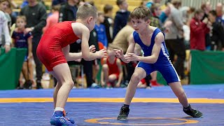 U17 E. Sinicins (Lat) Vs A. Tomberg (Est) 29Kg. Youth Boys Freestyle Wrestling.