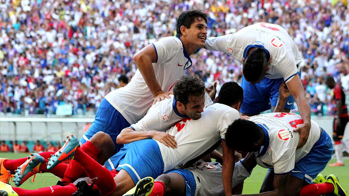 Melhores momentos e festa da torcida de Bahia 2 X 0 Vitória. (6/4/2014)