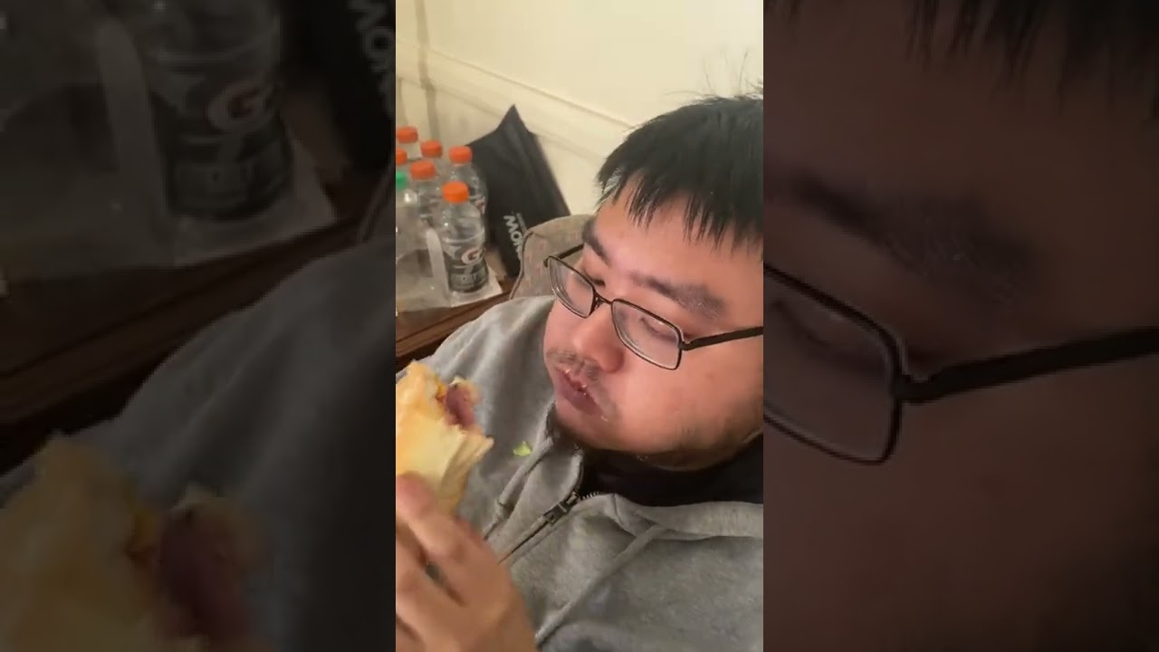 Fat Toe Eating Roast Beef Krauser Sandwich! YouTube
