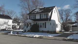FBI Joins Local Police In Raid
