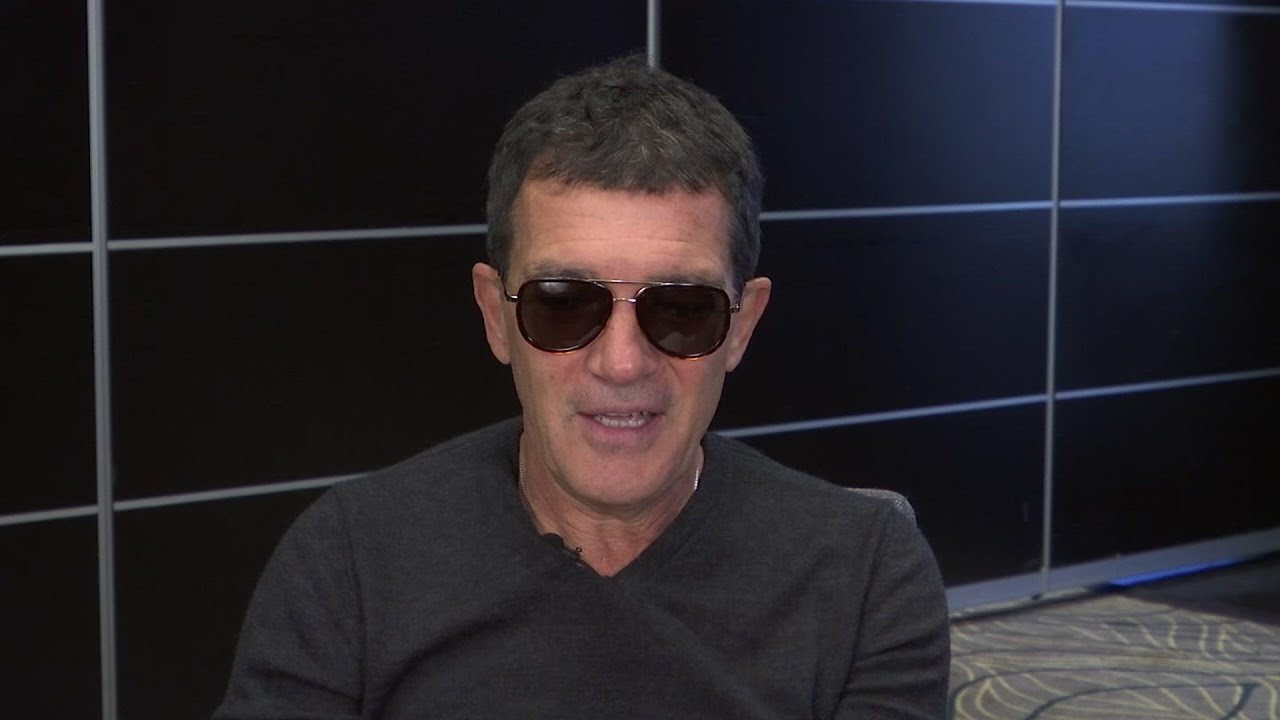 Actor Banderas says heart attack informed award-winning performance