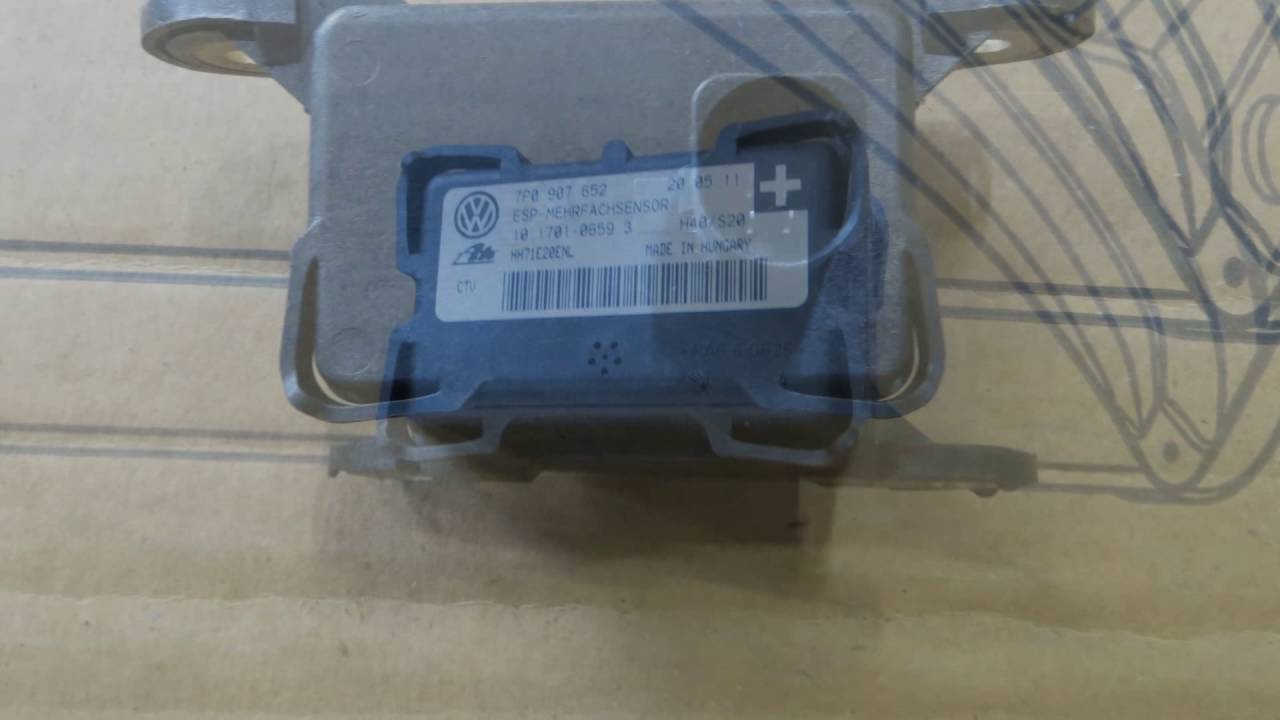 Датчик ускорения Фольксваген Туарег 2011 7p0907652 - YouTube