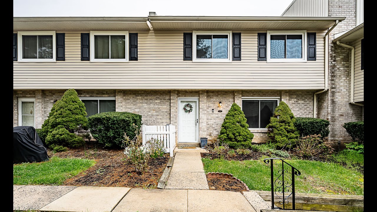 116 Village Walk Fantastic Home For Sale In Exton, PA 19341 Glenn