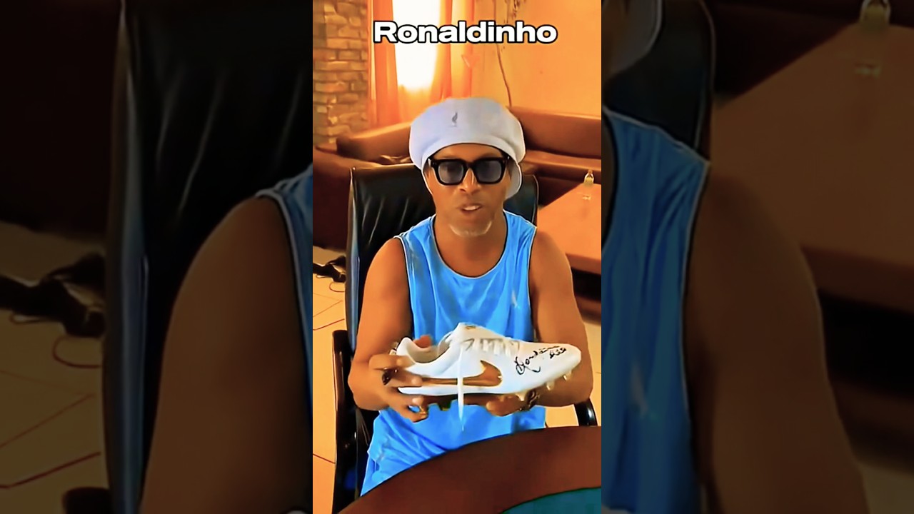 Ronaldinho Gaucho Legend ❤️ #footballshorts #football #ronaldino #skills #footballlegend #edit #psg