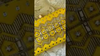 pink vs  yellow #music
