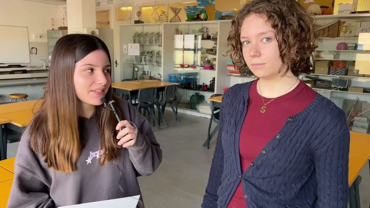 FEM PERIODISME AL TALLER DE COMUNICACIÓ DE 1r ESO🎙️