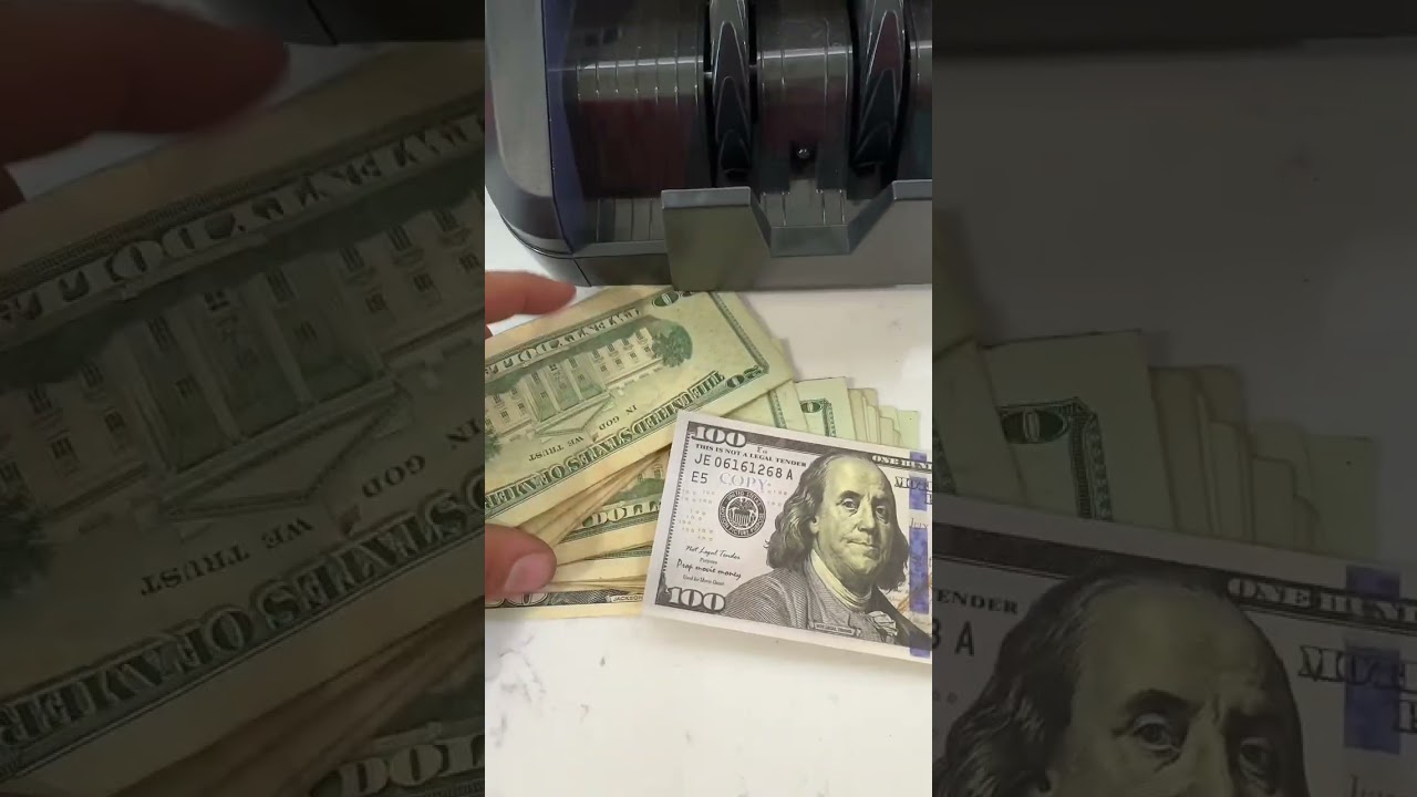 💵✨ Check out this Money Counter Machine! Designed for efficiency, it counts up to 1,100 bills per