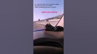 status wa di mobil