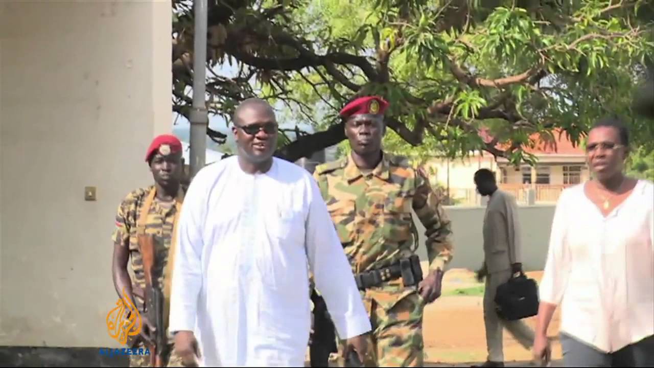 يسيطر متمردو جنوب السودان على المزيد من الأراضي مع اتساع نطاق العنف