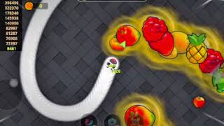 : This Snake Game Gets CRAZY! | #snacks Total Gamers 00 screenshot 5