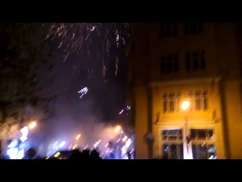 Video: Cum Să Petreceți Revelionul în Praga