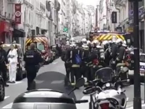 Видео: Медия: Директорът на предприятието взе жена си като заложник в предградията на Париж