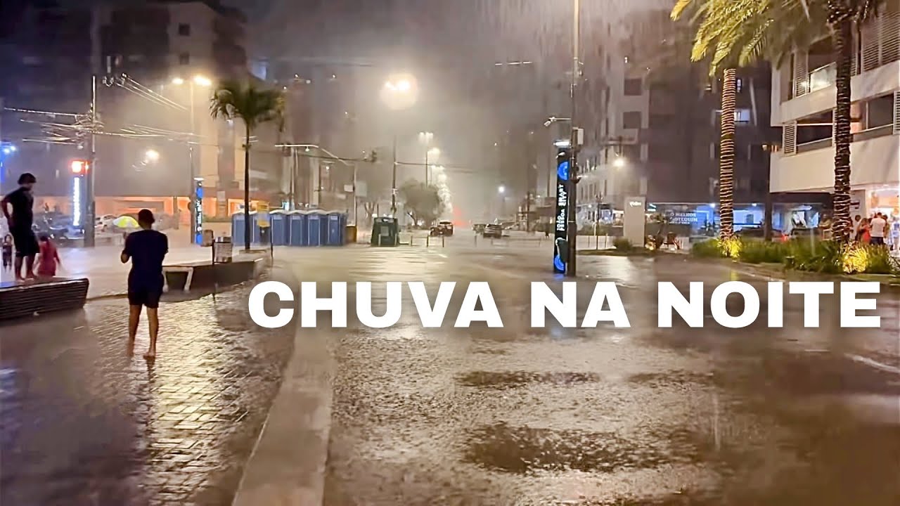 NOITE DE CHUVA NA CIDADE - JOÃO PESSOA - BRASIL