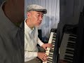 お家で歌おう「空色のボタン」