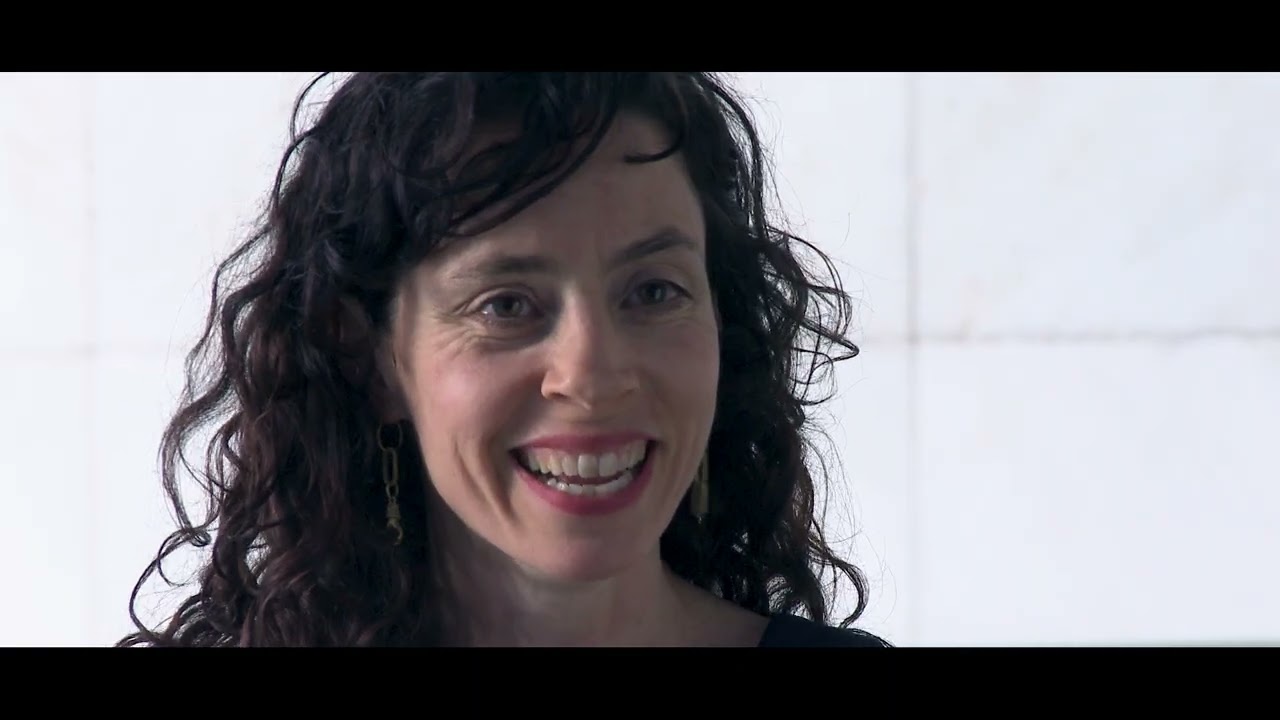 Leticia Mazur. Bailarina del ciclo "Solos".