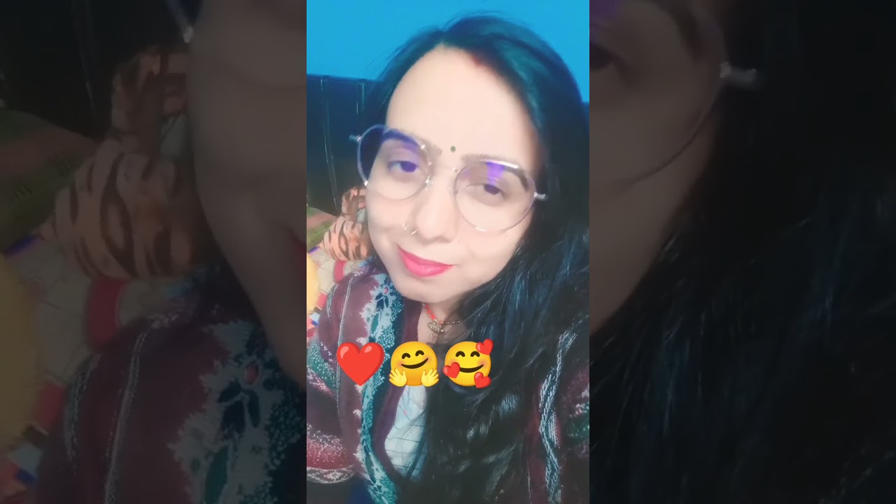 valentine's day special 🤪😂😂#comedy #funnyvideos #desicomedy #husbandwife #couple #memes #shorts#love