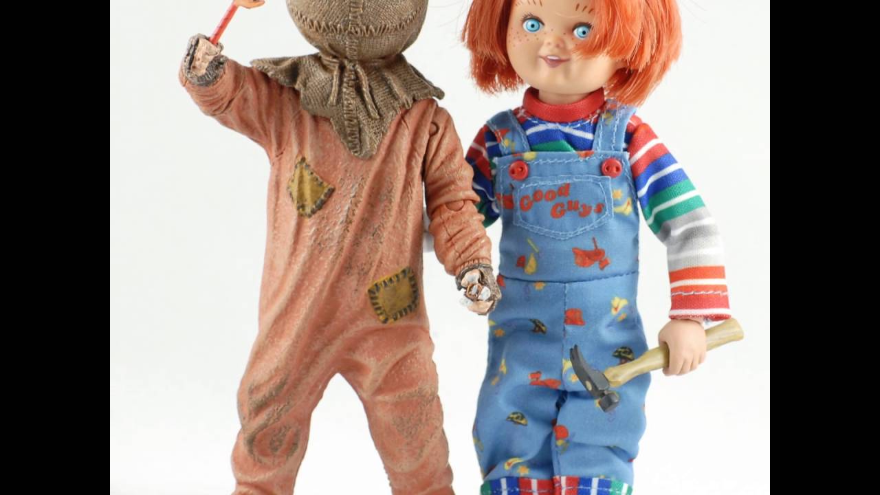 neca retro cloth chucky