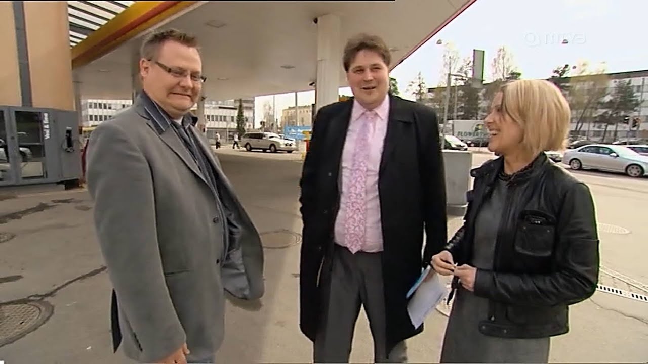 Diili Suomi S02E09 - Ostaisitko Auton Tältä Mieheltä