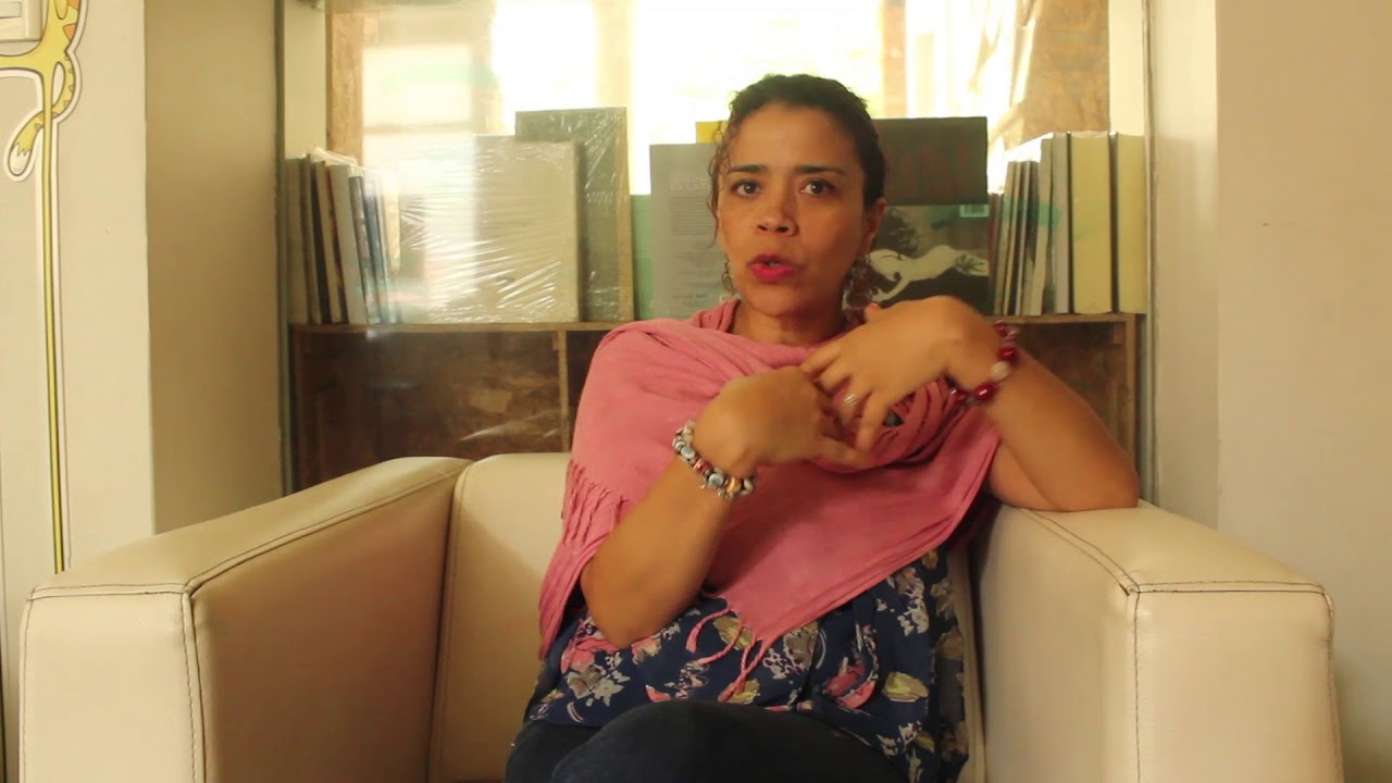 Entrevista a Elena Vega Biblioteca del Centenario YouTube